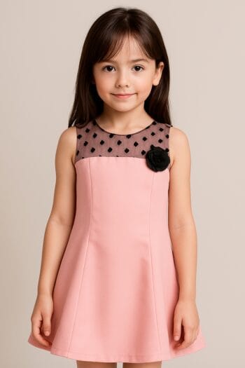 Robe chic fille rose volantée – Satin