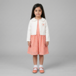 Robe fille rose avec cardigan blanc